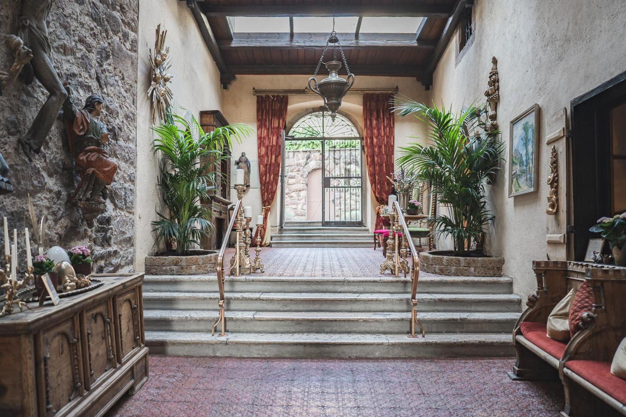 אפיאנו סולה סטרדה דל וינו Schloss Hotel Korb מראה חיצוני תמונה